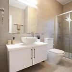 Casa Nola Elegant Modern Bungalow, Pool & Sea Location, Paphos ヴィラ Klorakas