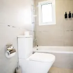 Casa Nola Elegant Modern Bungalow, Pool & Sea Location, Paphos *