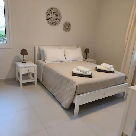 And Nest Casa Nola Elegant Modern Bungalow, Pool & Sea Location, Paphos Villa *
