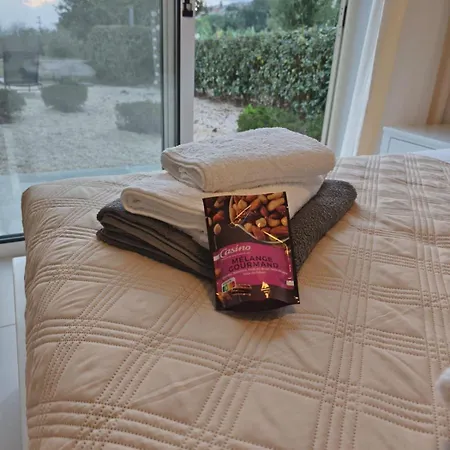 And Nest Casa Nola Elegant Modern Bungalow, Pool & Sea Location, Paphos